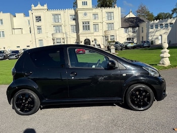 Used Toyota AYGO 2013 for sale - 76291483: Photo 4