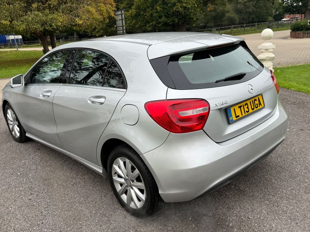 Used Mercedes-Benz A-Class 2013 for sale - 76481637: Photo 11