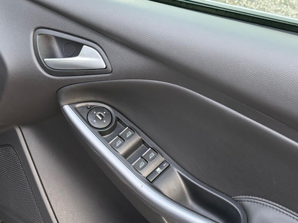 Used Ford Focus 2012 for sale - 77534164: Photo 19