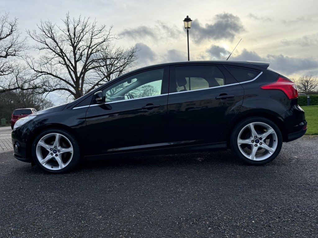 Used Ford Focus 2012 for sale - 77534164: Photo 9