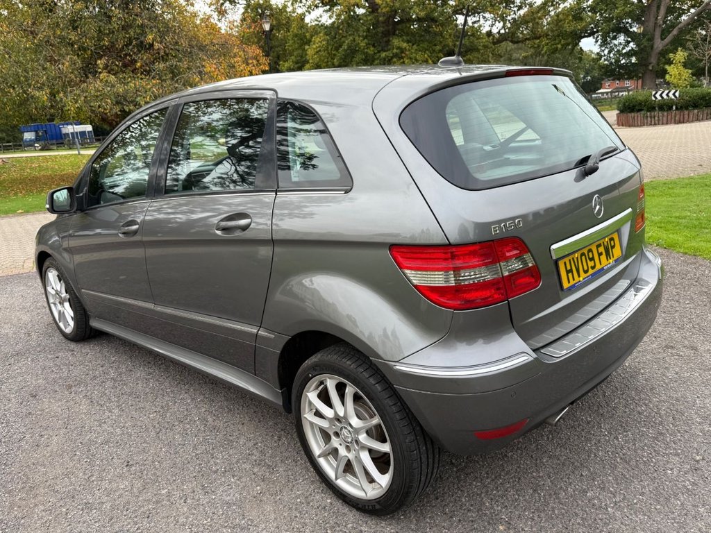 Used Mercedes-Benz B Class 2009 for sale - 76304118: Photo 12
