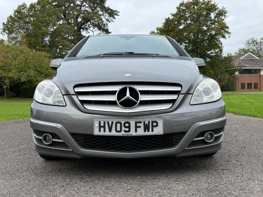 Used Mercedes-Benz B Class 2009 for sale - 76304118: Photo 15