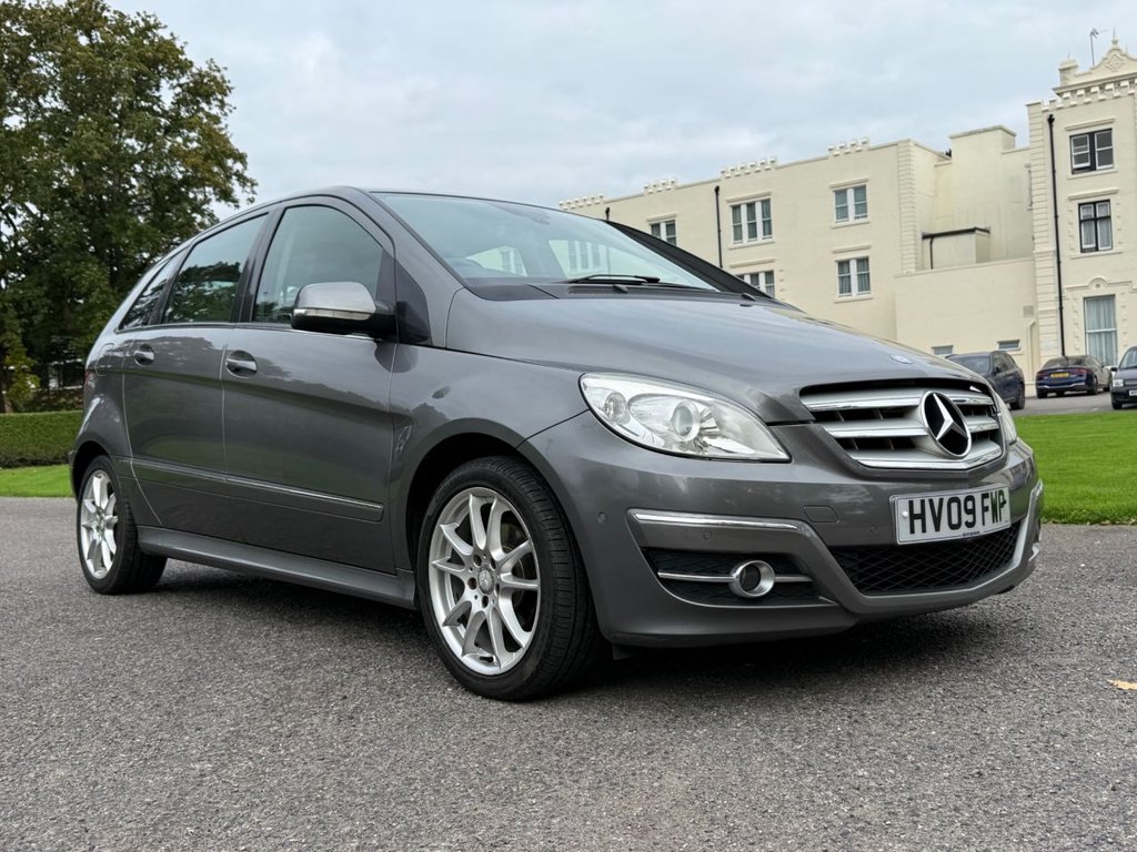 Used Mercedes-Benz B Class 2009 for sale - 76304118: Photo 2