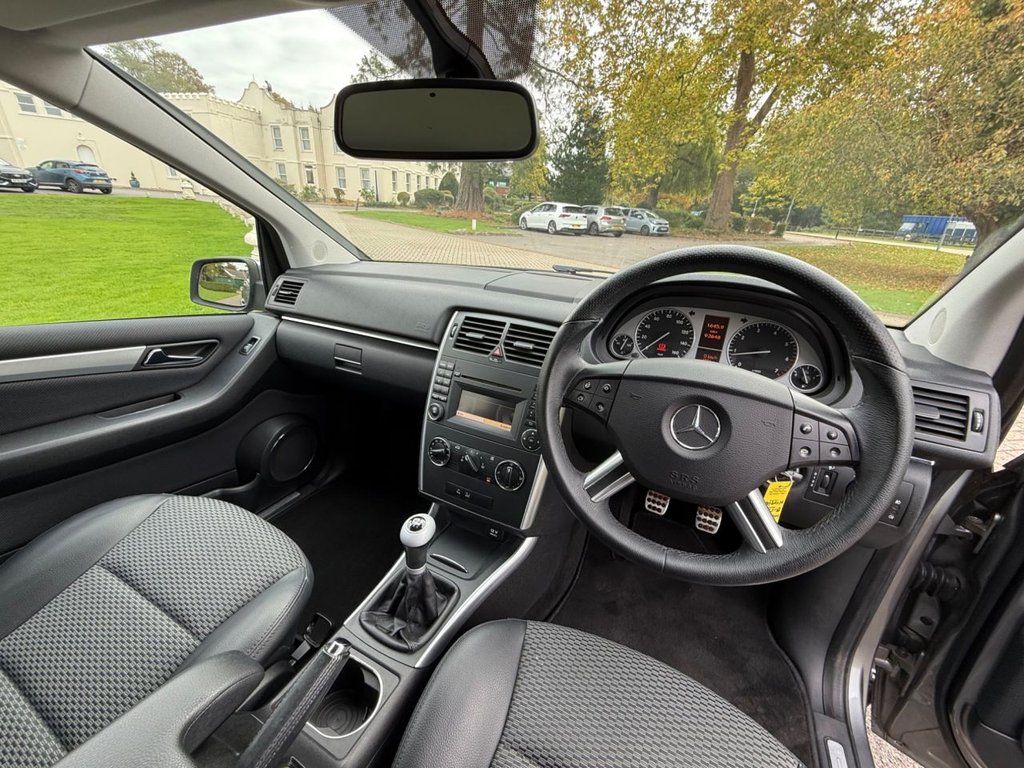 Used Mercedes-Benz B Class 2009 for sale - 76304118: Photo 26