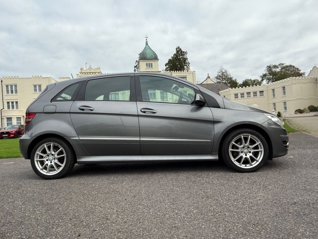 Used Mercedes-Benz B Class 2009 for sale - 76304118: Photo 3