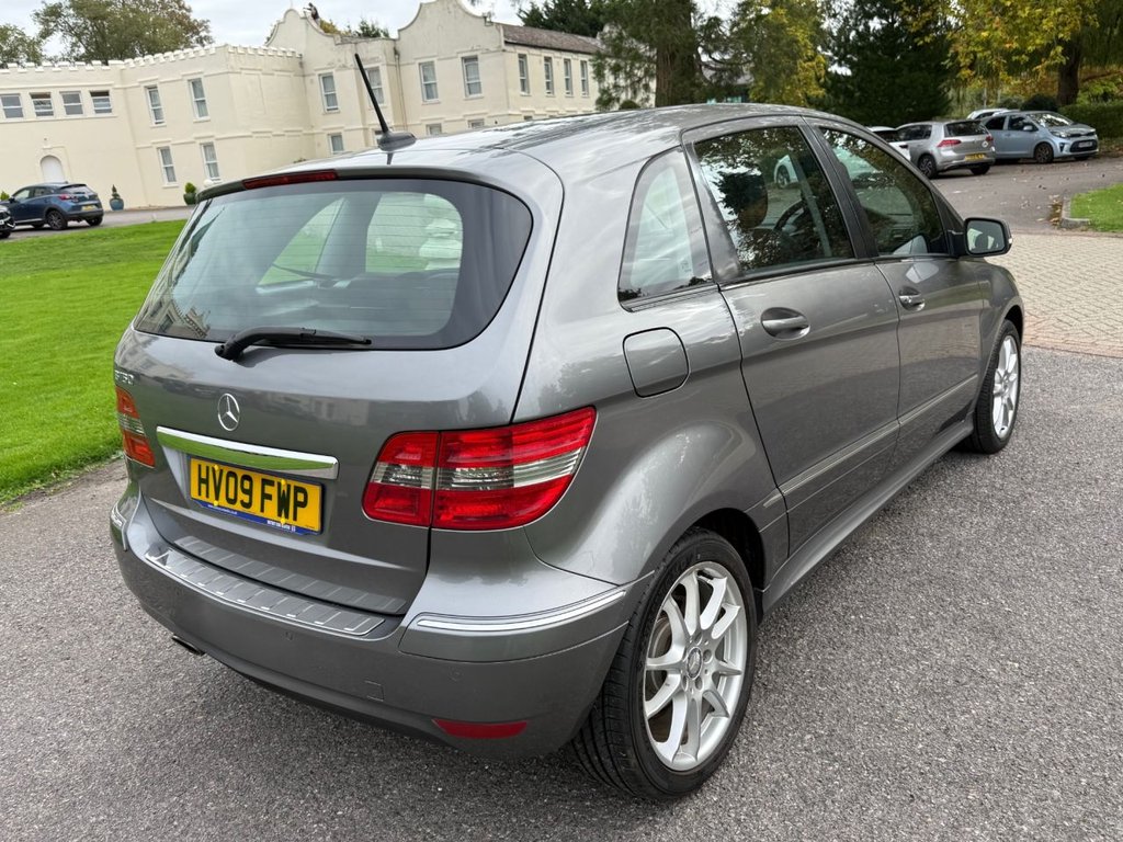 Used Mercedes-Benz B Class 2009 for sale - 76304118: Photo 6