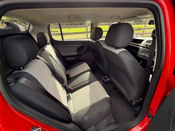 Used Skoda Fabia 2010 for sale - 76173180: Photo 24