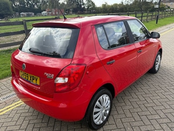 Used Skoda Fabia 2010 for sale - 76173180: Photo 4