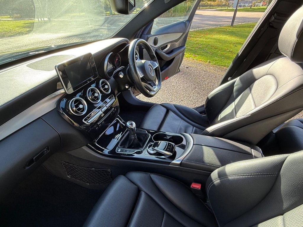 Used Mercedes-Benz C Class 2015 for sale - 76439288: Photo 20