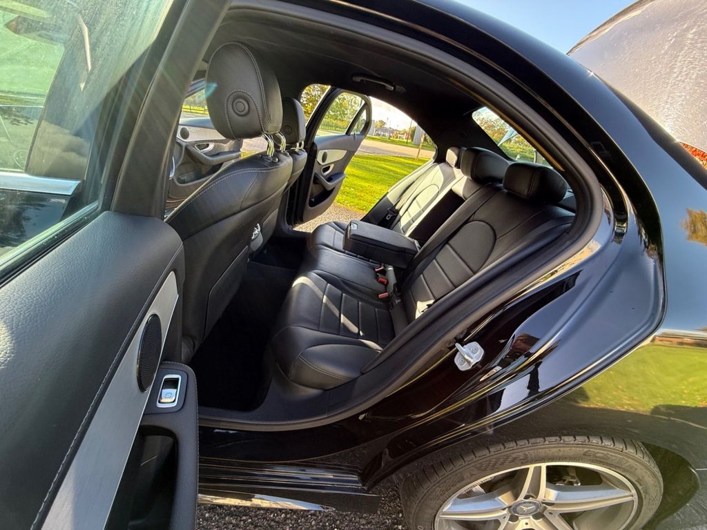 Used Mercedes-Benz C Class 2015 for sale - 76439288: Photo 22