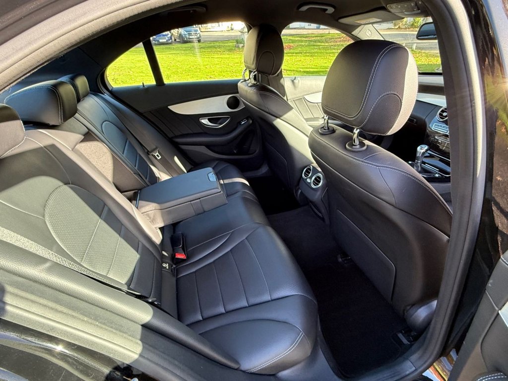 Used Mercedes-Benz C Class 2015 for sale - 76439288: Photo 24