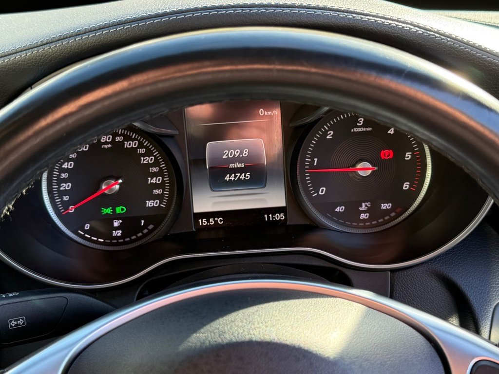 Used Mercedes-Benz C Class 2015 for sale - 76439288: Photo 33