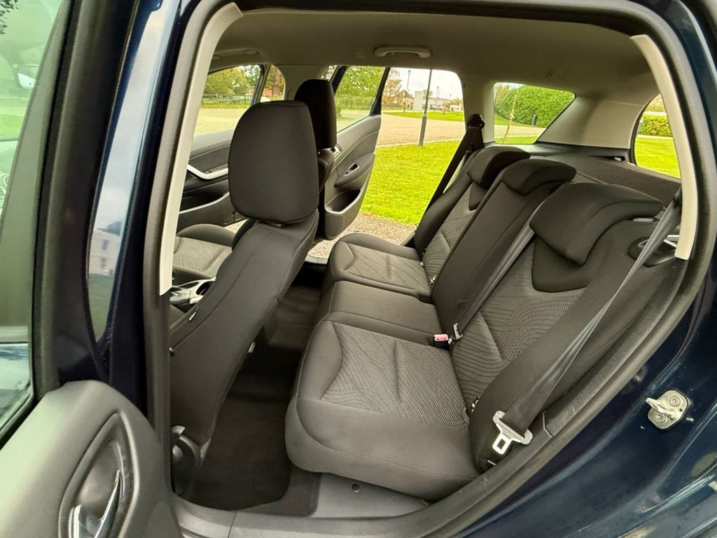 Used Peugeot 308 2010 for sale - 77835037: Photo 11