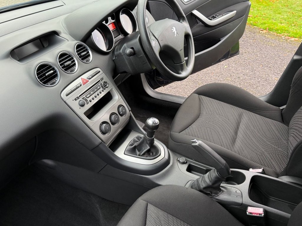 Used Peugeot 308 2010 for sale - 77835037: Photo 22