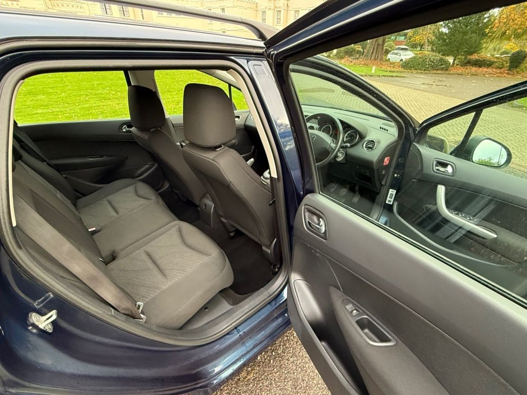 Used Peugeot 308 2010 for sale - 77835037: Photo 24