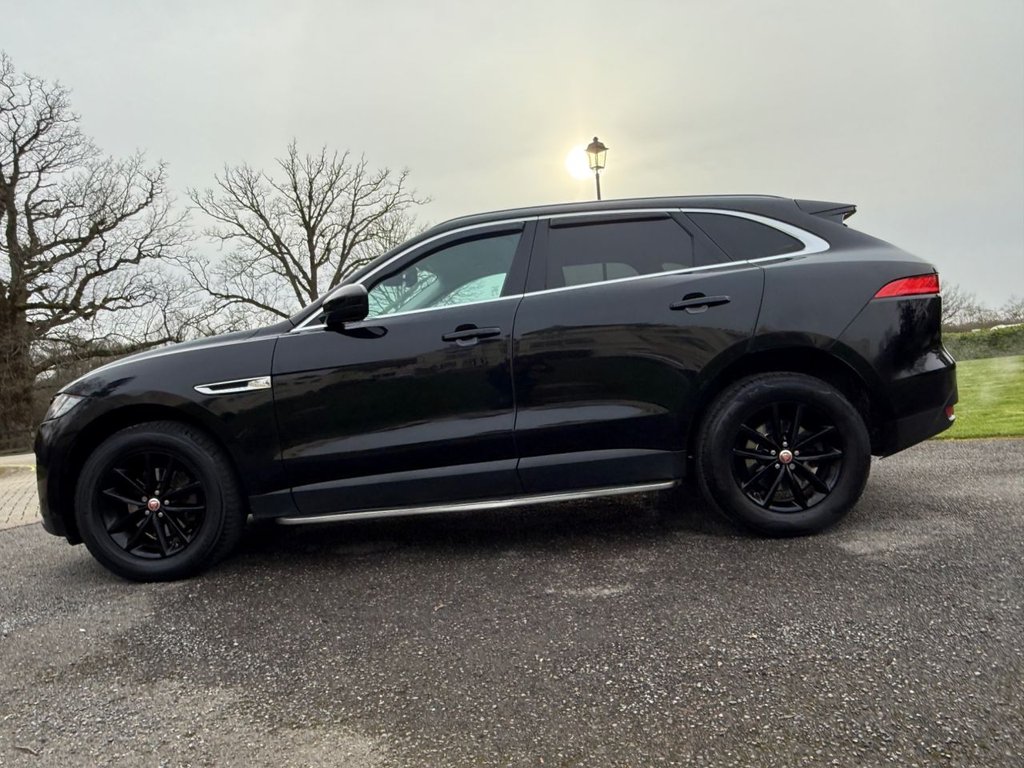 Used Jaguar F-Pace 2016 for sale - 77594047: Photo 10