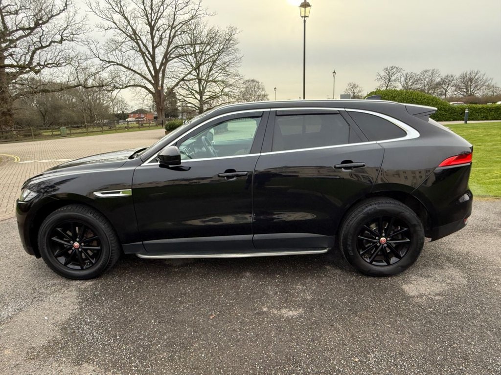 Used Jaguar F-Pace 2016 for sale - 77594047: Photo 11