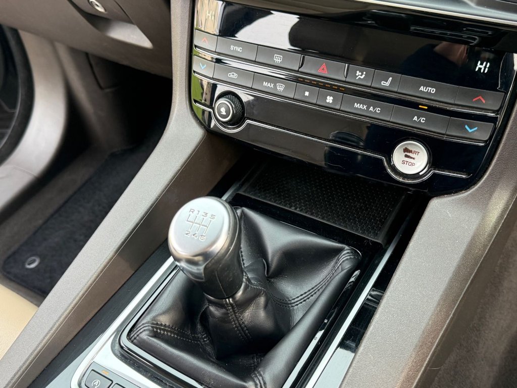 Used Jaguar F-Pace 2016 for sale - 77594047: Photo 21