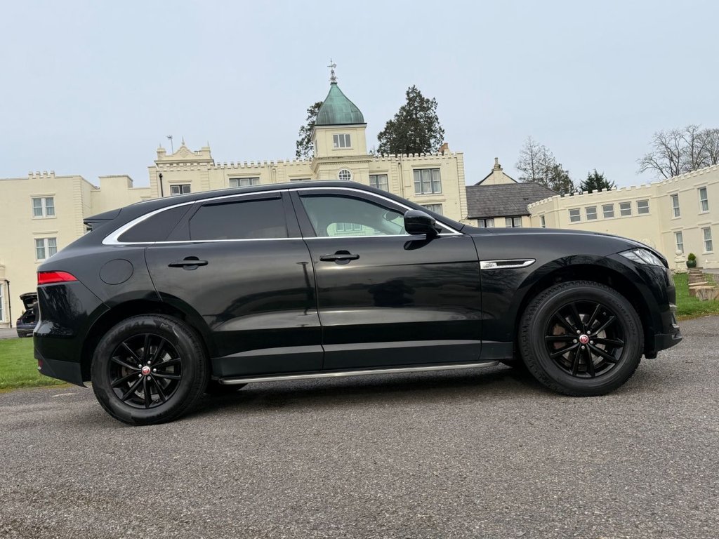 Used Jaguar F-Pace 2016 for sale - 77594047: Photo 5