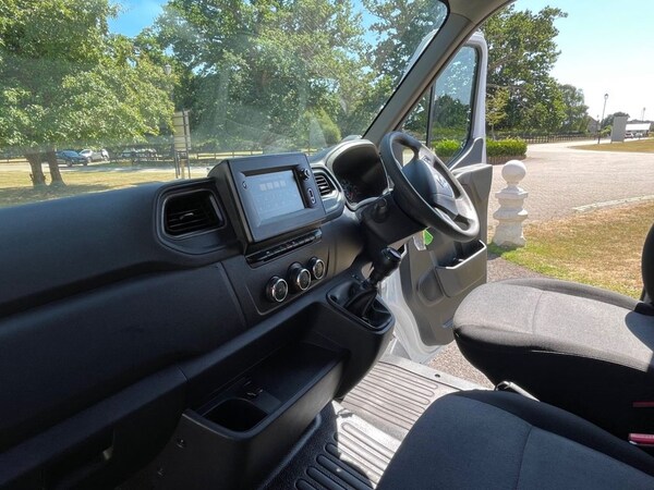 Used Nissan Interstar 2022 for sale - 75716236: Photo 32