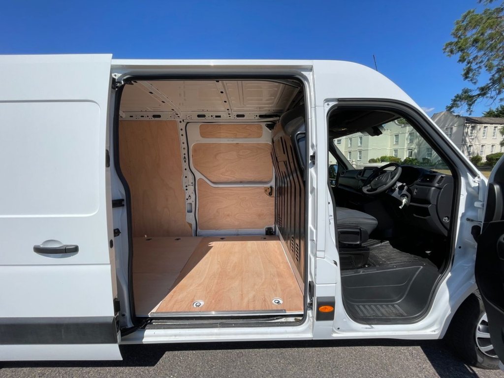 Vehicle 33
