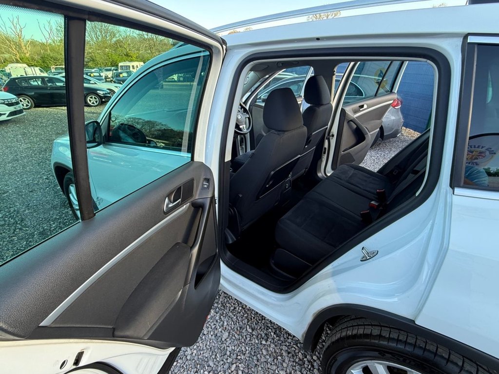 Used Volkswagen Tiguan 2014 for sale - 78172361: Photo 19