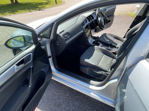 Used Volkswagen Golf 2014 for sale - 74401610: Photo 27