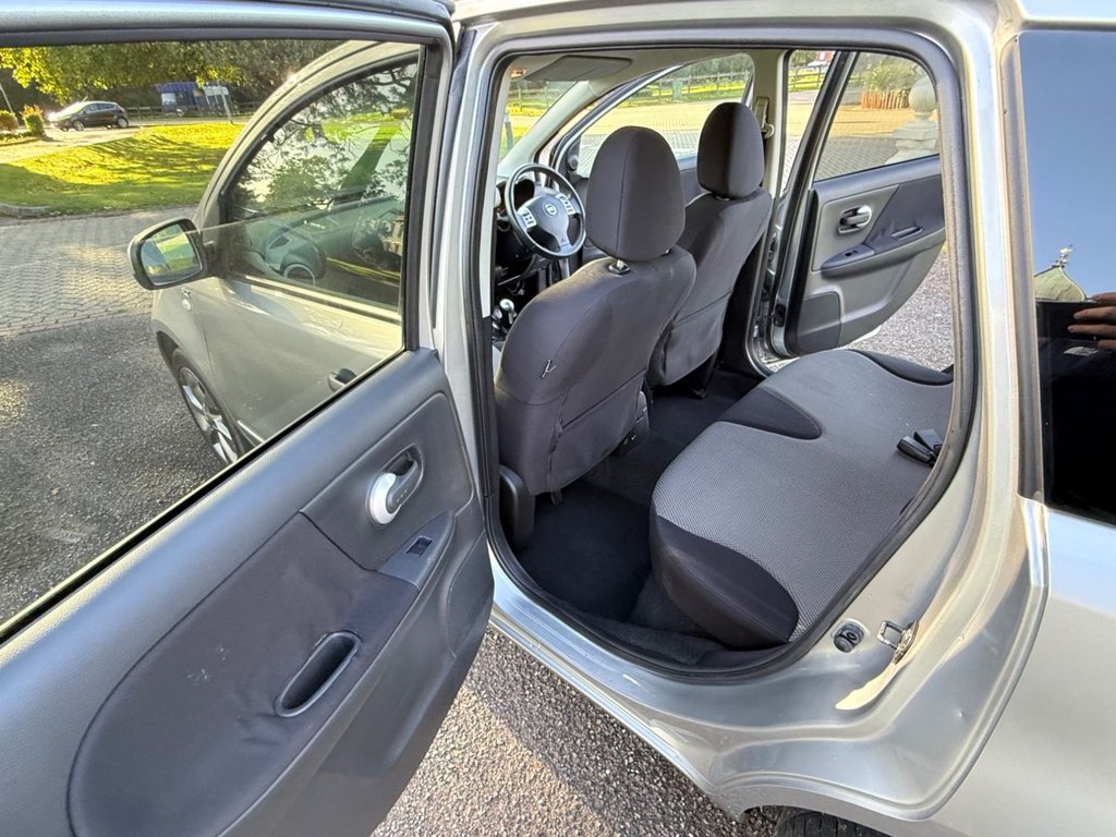 Used Nissan Note 2011 for sale - 76172896: Photo 24