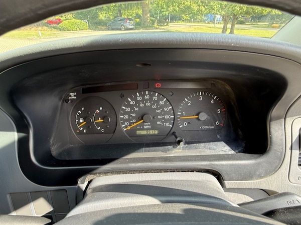 Used Toyota HiAce 2005 for sale - 75542684: Photo 24
