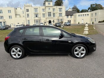 Used Vauxhall Astra 2010 for sale - 75693329: Photo
