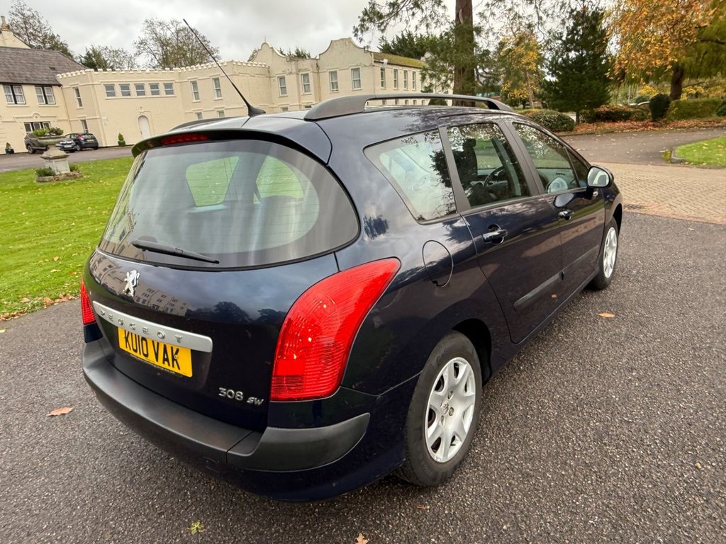 Used Peugeot 308 2010 for sale - 76454471: Photo 6
