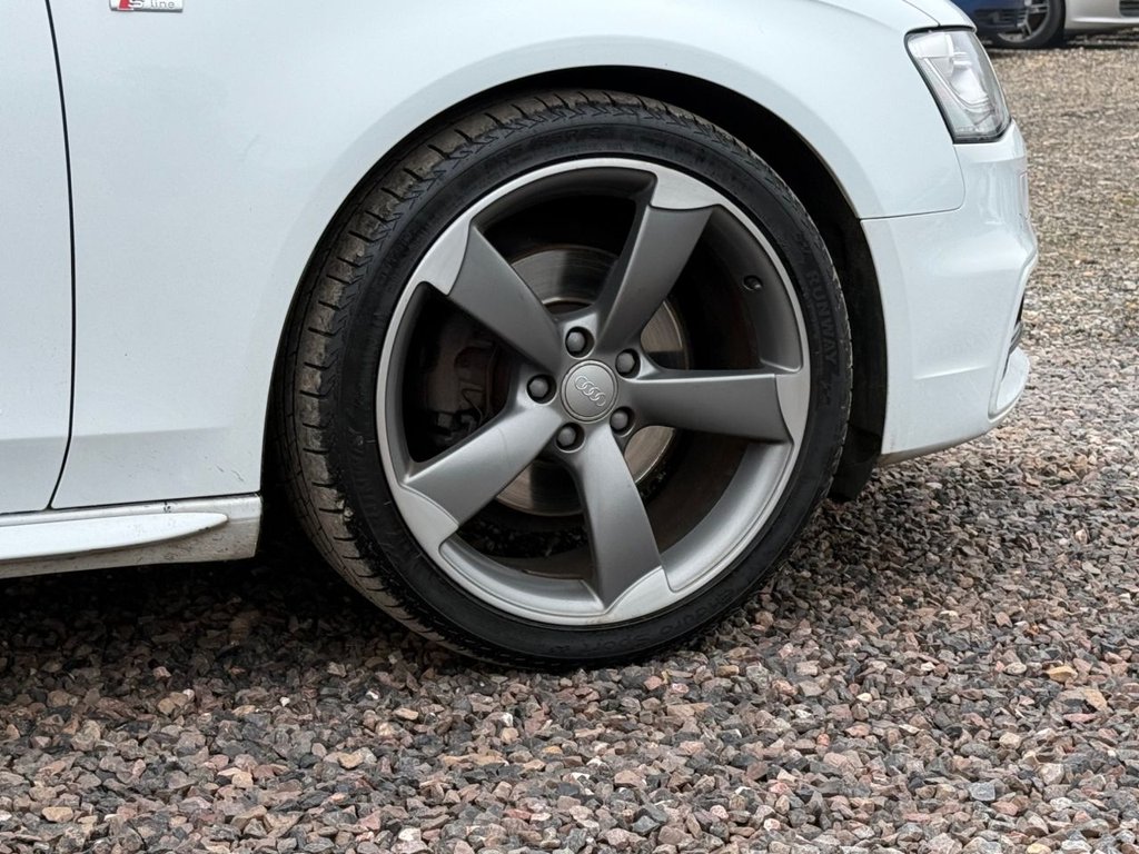 Used Audi A4 2014 for sale - 77835781: Photo 9