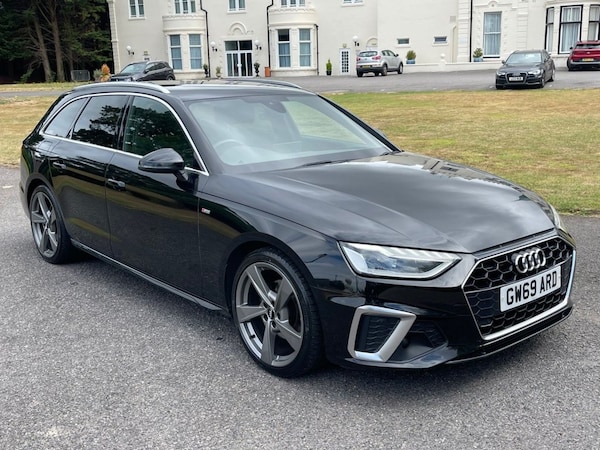Used Audi A4 Avant 2019 for sale - 75275880: Photo 1