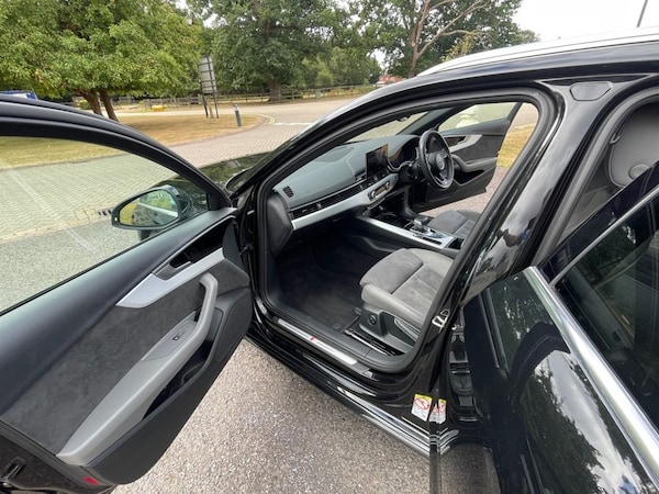 Used Audi A4 Avant 2019 for sale - 75275880: Photo 32