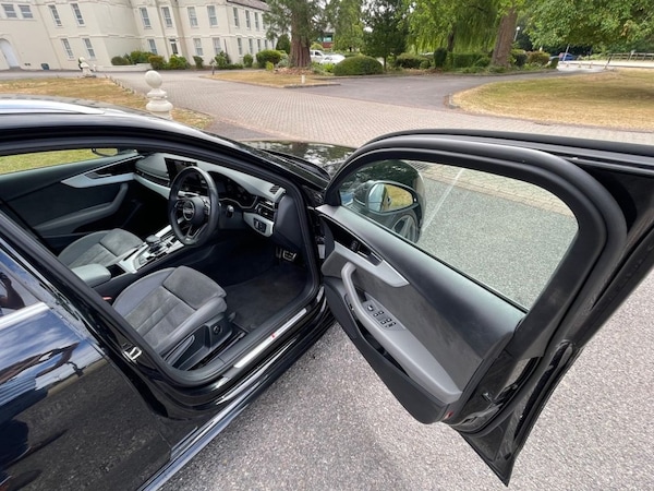Used Audi A4 Avant 2019 for sale - 75275880: Photo 33