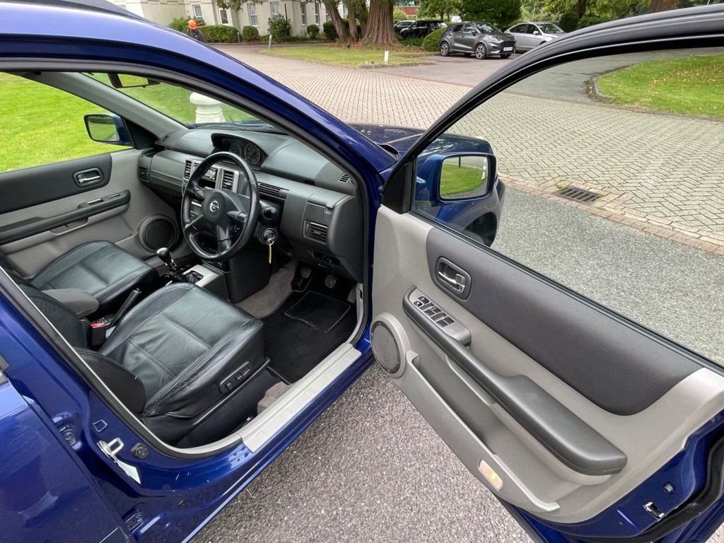 Used Nissan X-Trail 2004 for sale - 76768161: Photo 25