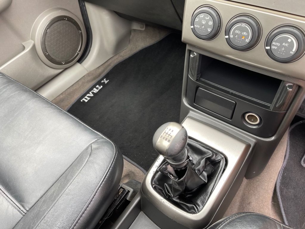 Used Nissan X-Trail 2004 for sale - 76768161: Photo 29