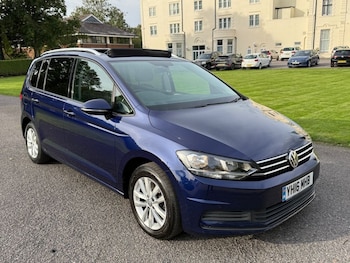 Volkswagen - Touran