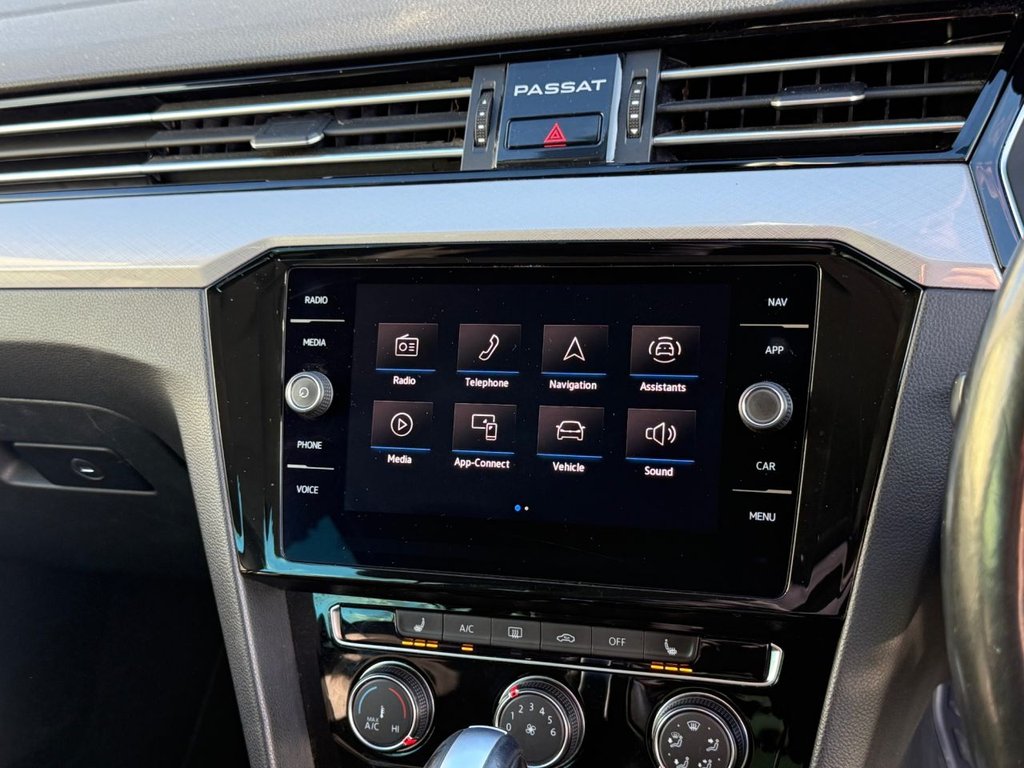 Used Volkswagen Passat 2019 for sale - 77408225: Photo 25