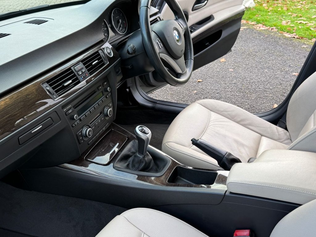 Used BMW 3 Series 2011 for sale - 76590903: Photo 19