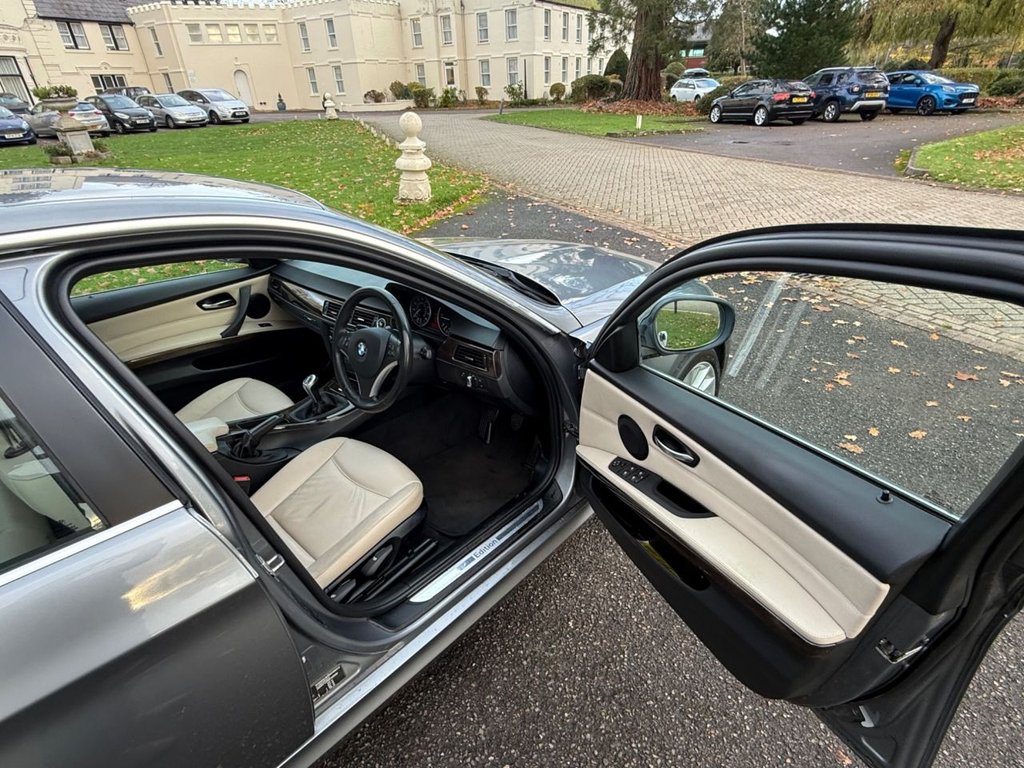 Used BMW 3 Series 2011 for sale - 76590903: Photo 26