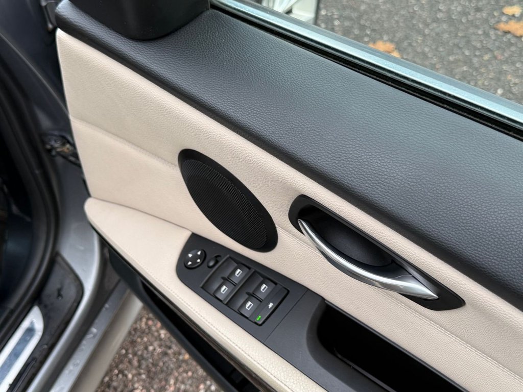 Used BMW 3 Series 2011 for sale - 76590903: Photo 30