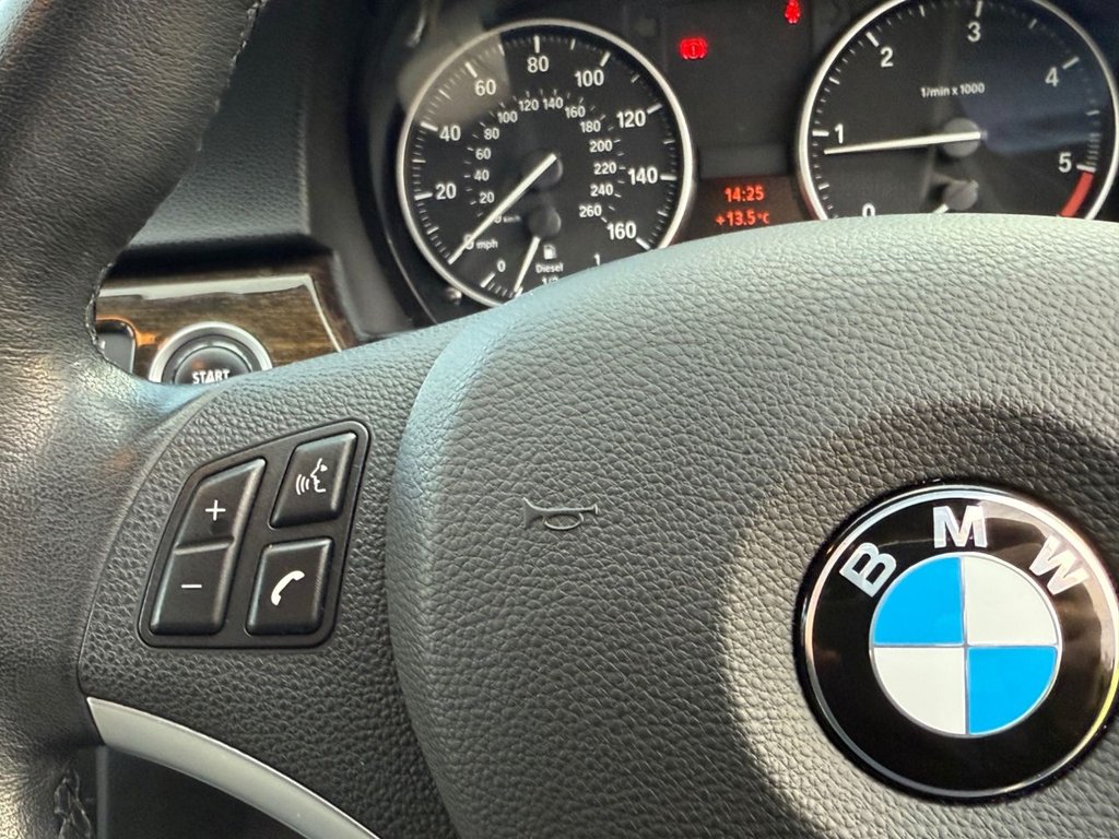 Used BMW 3 Series 2011 for sale - 76590903: Photo 35