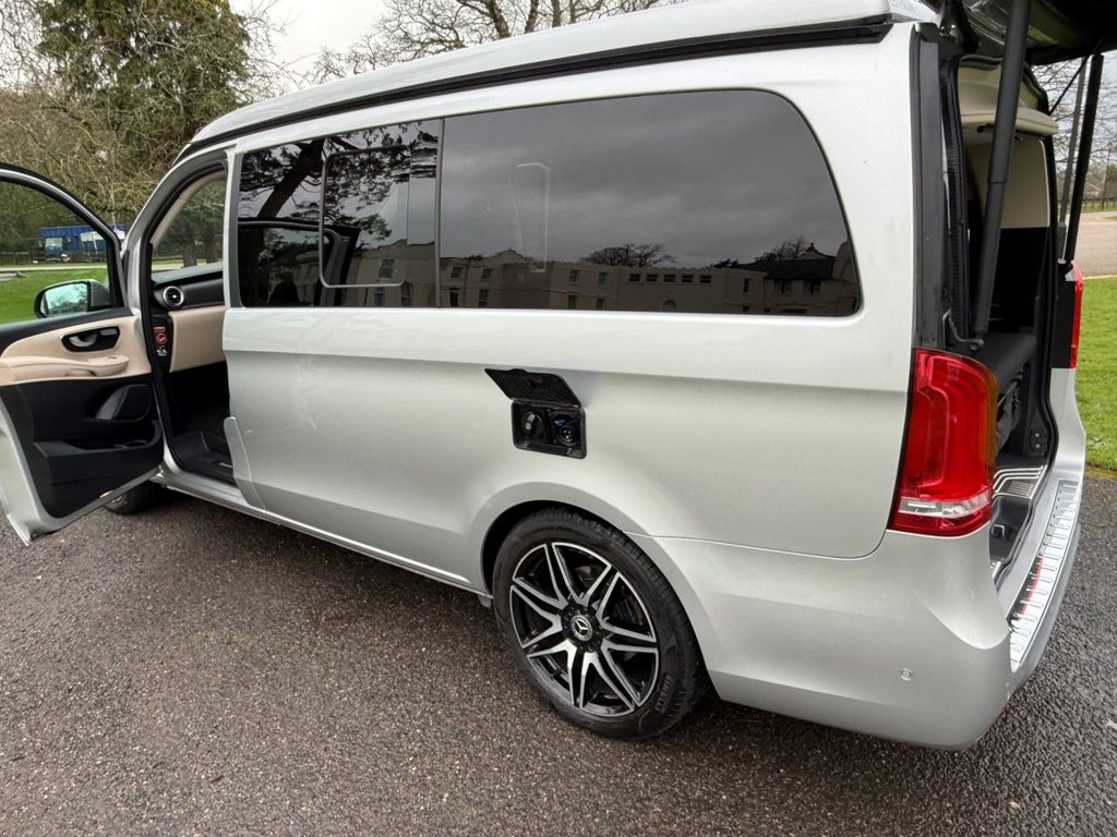 Used Mercedes-Benz V-Class 2019 for sale - 77212540: Photo 12