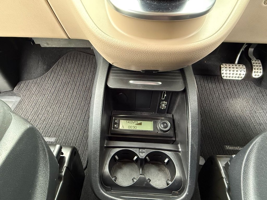 Used Mercedes-Benz V-Class 2019 for sale - 77212540: Photo 26