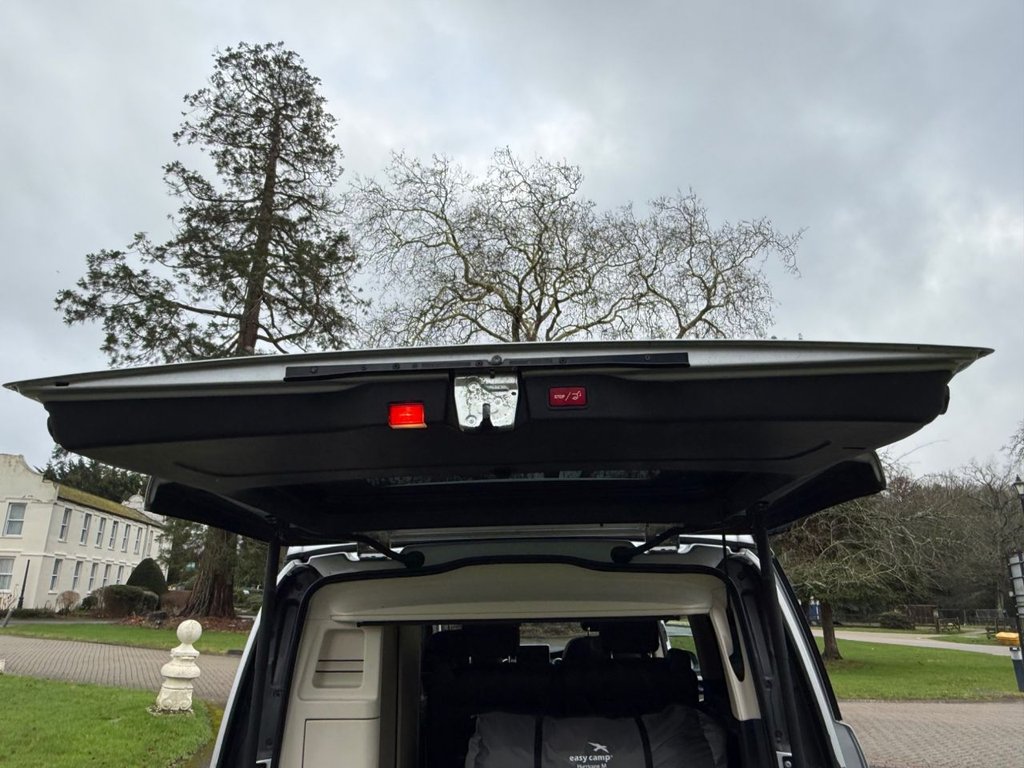 Used Mercedes-Benz V-Class 2019 for sale - 77212540: Photo 31