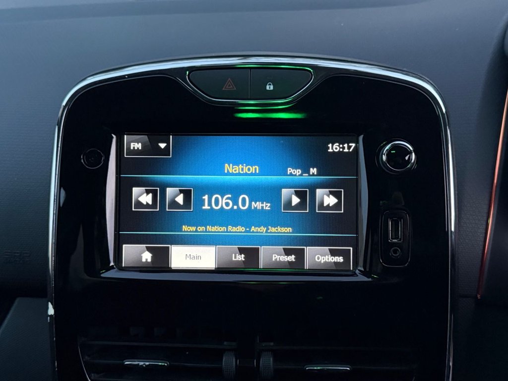 Used Renault Clio 2014 for sale - 76724882: Photo 25