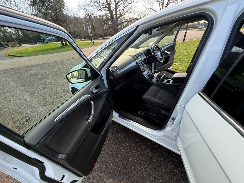 Used Ford S-Max 2014 for sale - 77436872: Photo 21