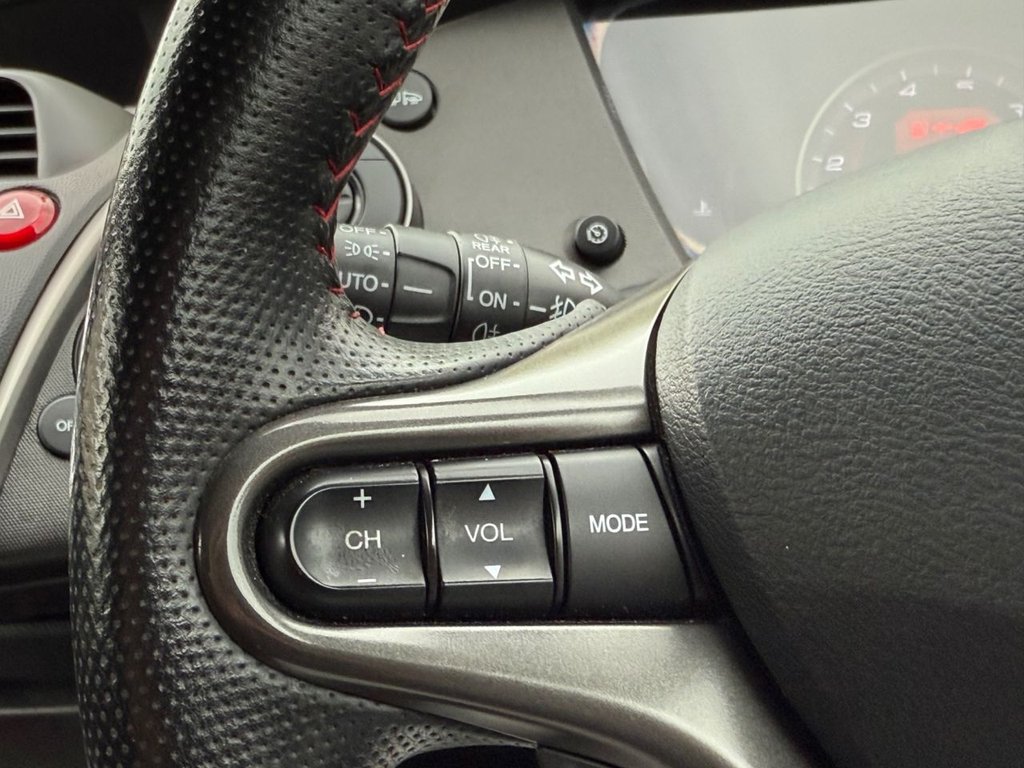 Used Honda Civic 2009 for sale - 76092488: Photo 33