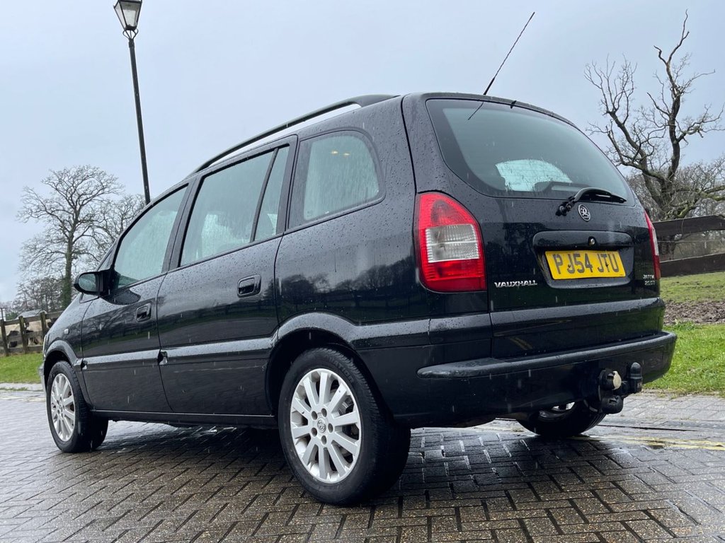 Used Vauxhall Zafira 2004 for sale - 76080315: Photo 10